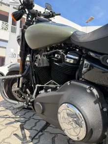 Harley-Davidson Fat Bob miniatura 6